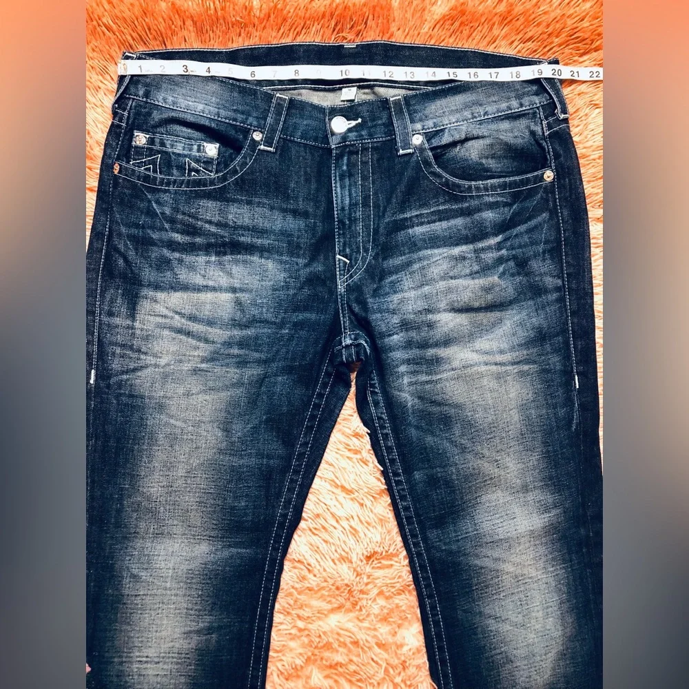 True Religion Straight Leg Men’s Dark Wash Denim/Jean. Size 38